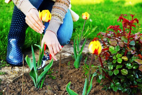 Load-based and cubic-yard pricing explained for Kingston garden jobs